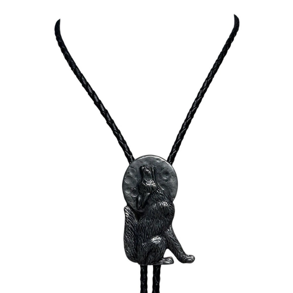 Bolo Tie Western Wolf Silver‎ Tone Classic & Elegant Cowboy Rodeo Adjustable